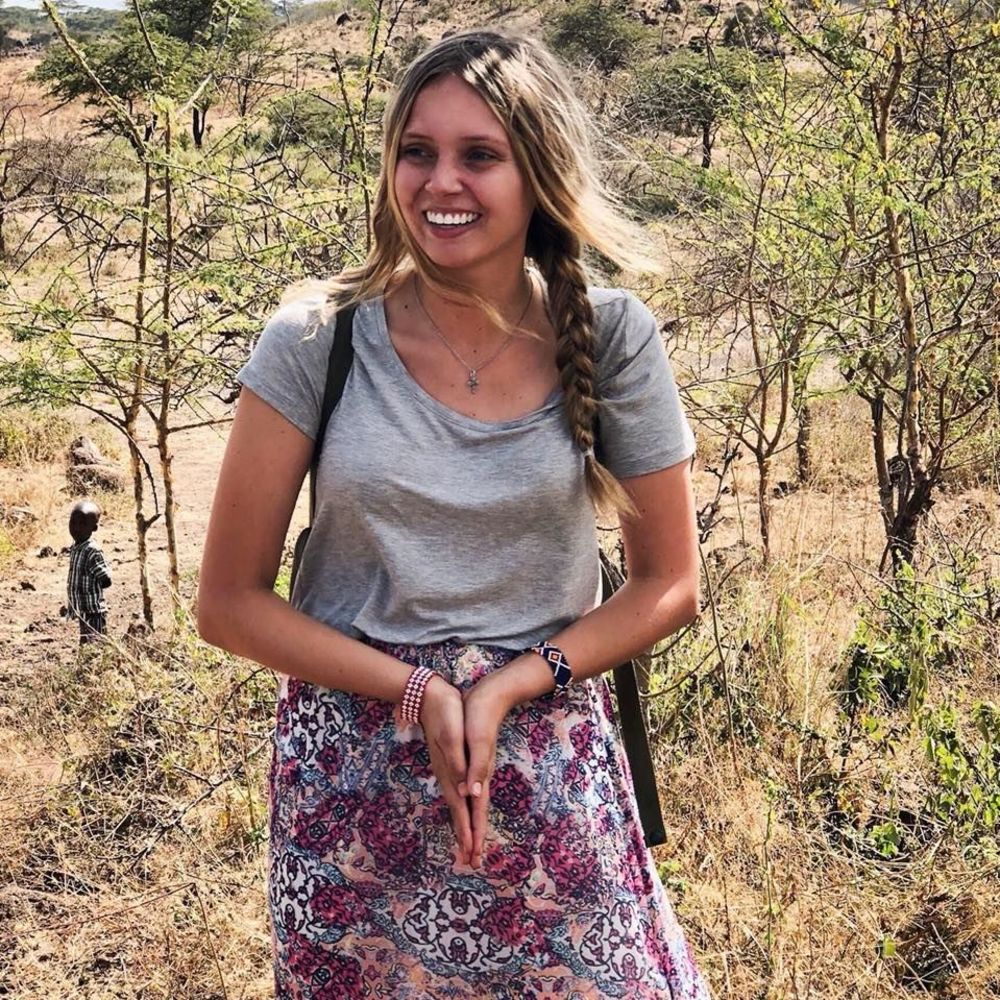 Meet your Posher, Annie